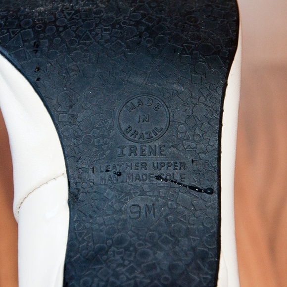 Cream Leather Pumps in Good shape!  Size 9 - Picture 3 of 7